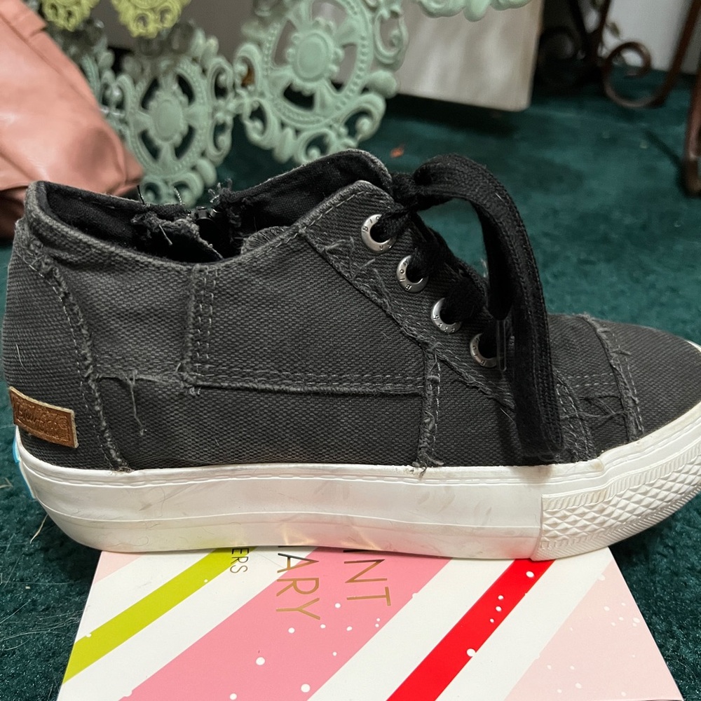 Blowfish high top dark grey shoes. Only worn twice